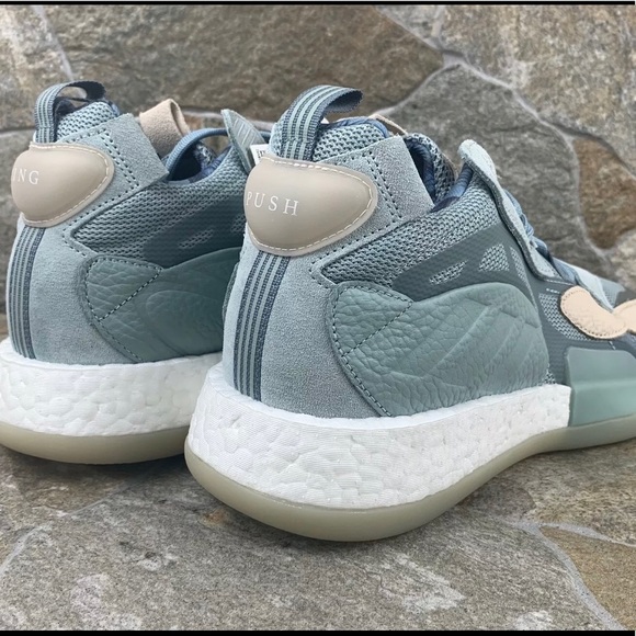 adidas men tennis shoe 9  Zone Boost Pusha T ‘King Push’ new - Picture 7 of 12